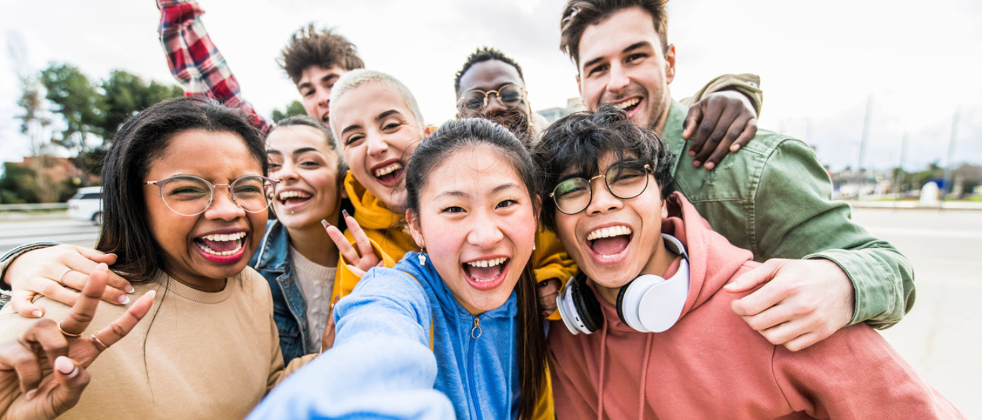 How to Help Your Senior Commit to College